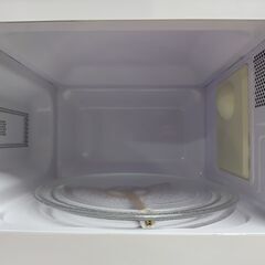 世田谷区近辺配送可能　美品　2023年製　アイリスオーヤマ 電子レンジ IMB-T178-W ホワイト　一人暮らし 17L ターンテーブル　コンパクト　単機能レンジ　シンプルの画像