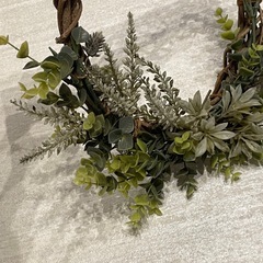 造花　フェイグリーン リースの画像