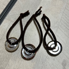 くるみボタンヘアゴム３本セットの画像