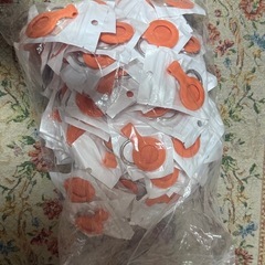 グリーンシリコンキーチェーンホルダー40個オレンジ キーチェーンタグ50枚 の画像