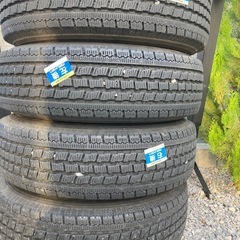 スタッドレス4本 195/80R15 LTの画像