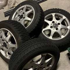 ダンロップ　スタッドレスタイヤ　155/65R13の画像