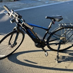 GIANT  電動アシストクロスバイクの画像