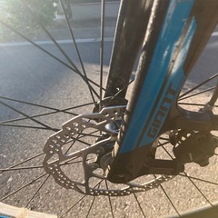 GIANT  電動アシストクロスバイクの画像