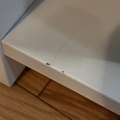 IKEA ハウガ サイドテーブル 白の画像