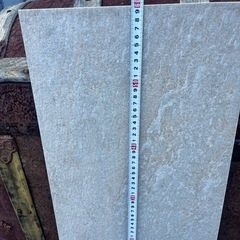【タイル300㎜×600㎜】お引取りです タイル 大理石 砂利 石材 庭石 御影石 ロックガーデンなどの画像