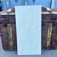【タイル300㎜×600㎜】お引取りです タイル 大理石 砂利 石材 庭石 御影石 ロックガーデンなどの画像