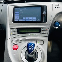 トヨタプリウス30の画像