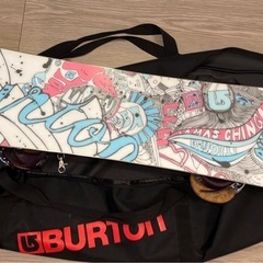 BURTON  スノーボード　バッグ付きの画像