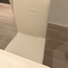 IKEA ダイニングテーブル　椅子の画像