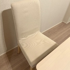 IKEA ダイニングテーブル　椅子の画像