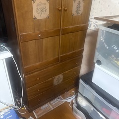 洋服ダンス　ハンガーポール付きの画像