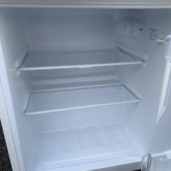 EJ1676番 TAGlabel 冷凍冷蔵庫 AT-RF85Bの画像