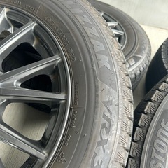 スタッドレスタイヤBLIZZAK VRX3  
の画像
