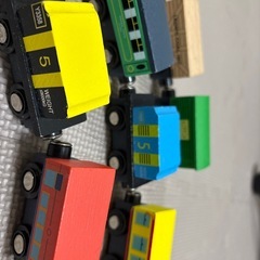木製の汽車の画像