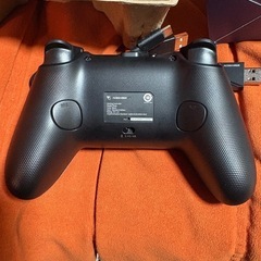 ゲームパッド　ゲームコントローラー　無線   ほぼ未使用 の画像