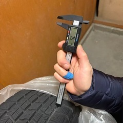 スタッドレスタイヤ＆ホイール4本セット205/65R
16  .21年の画像