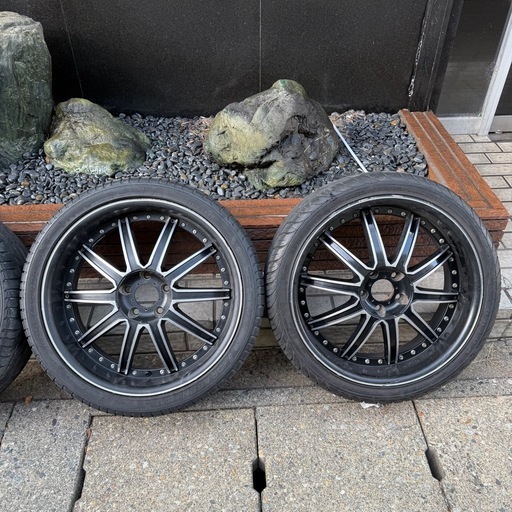 20インチ　ホイール　245/35R20 、114.3  、 5穴日産　フェアレディZ　タイヤはオマケ