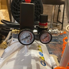 エアーコンプレッサー　50リットルの画像