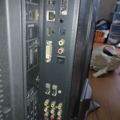 液晶テレビ32型/映りますが画面ヤケ有りの画像