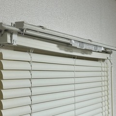 【ブラインド:白】幅88cm×高さ140cmの画像