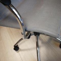 オフィスチェアの画像
