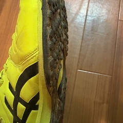 アシックス サッカースパイク メンズ 27.5cmの画像