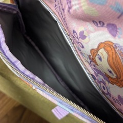 プリンセスソフィアのリュックの画像