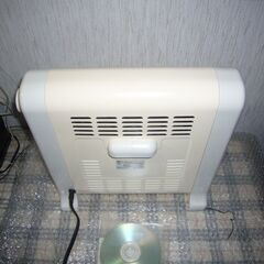 ユアサ電気ストーブ　　ＹＡ－Ｄ８００Ｎの画像