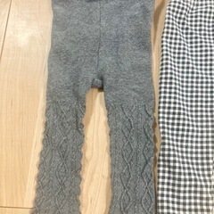 80cmサイズのユニクロの肌着2枚とパンツ7枚の画像