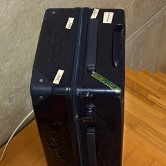 スーツケース　キャリーケースの画像