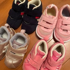 〈美品多数〉一足　13cm  13.5cm  子供　スニーカーの画像