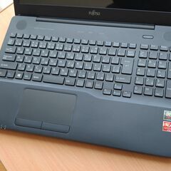 Fujitsuノートパソコン②の画像