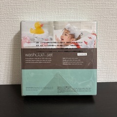 新品未開封　エイデンアンドアネイ　ガーゼ3枚セットの画像