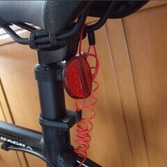 大人用ロードバイク KAGRA（カグラ）R1K 465WN 空気入れポンプ式付き ディスプレイ用車輪止め付き 取説付きの画像