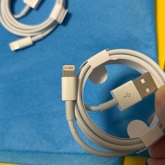 iPhone純正、充電の画像