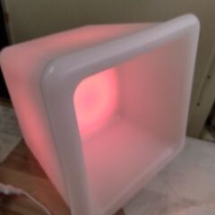 超お洒落　ライト　虹色　ディスプレイ　照明　シーリングライトの画像