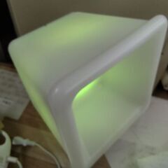 超お洒落　ライト　虹色　ディスプレイ　照明　シーリングライトの画像