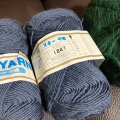 手編み毛糸いろいろの画像