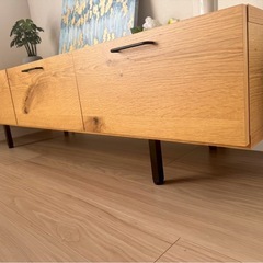 展示のみほぼ未使用　テレビ台の画像