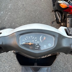 4379.定番人気　アドレスv125 バッテリー、シート新品　千葉県柏市　即日配送、自走引き取りも可能の画像