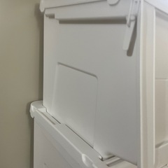 収納ボックス蓋付き1個の画像