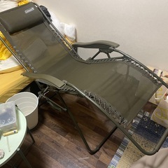 コールマンのリクライニングチェアの画像
