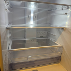 【3ドア冷蔵庫】取りに来て運べるかたのみとなります。お渡しは12月15日～12月29日までの間の画像