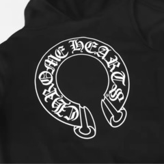 クロムハーツの画像