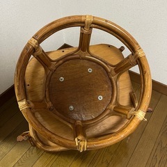 ラタン　籐　回転椅子の画像