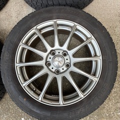 スタッドレスタイヤ【アルミ付き】の画像