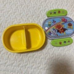 【アンパンマン】弁当箱&水筒セットの画像