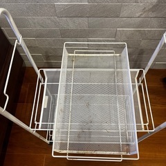 IKEA ３段ワゴンの画像