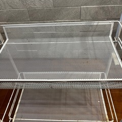 IKEA ３段ワゴンの画像